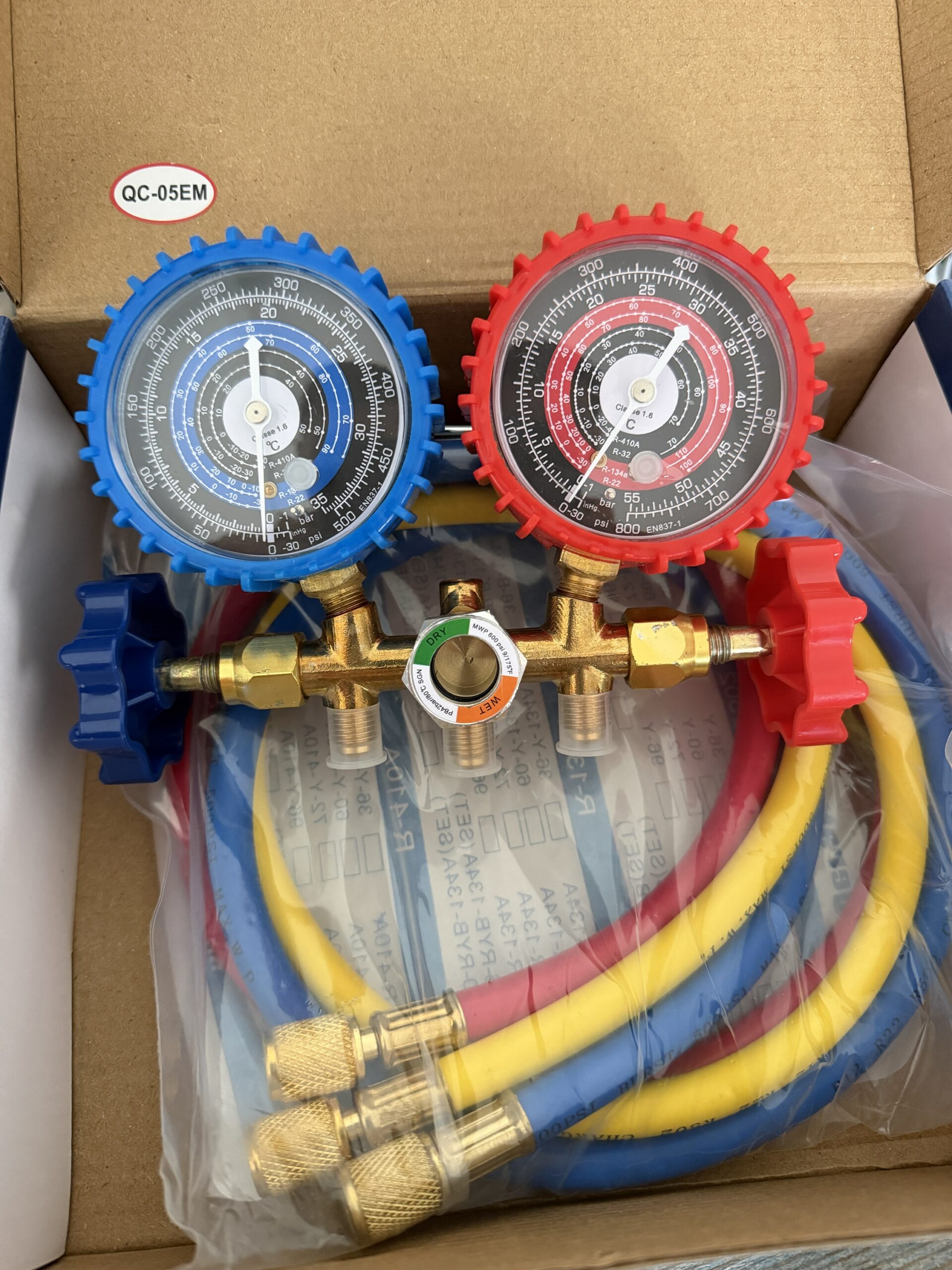 Trusă Manometre Frigorifice YS MGS 91 B cu Furtunuri Service | R22, R134a, R32, R410A - imagine 2